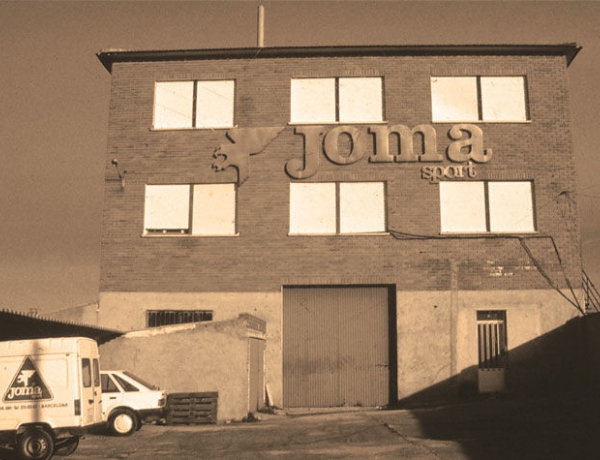 Joma história továreň